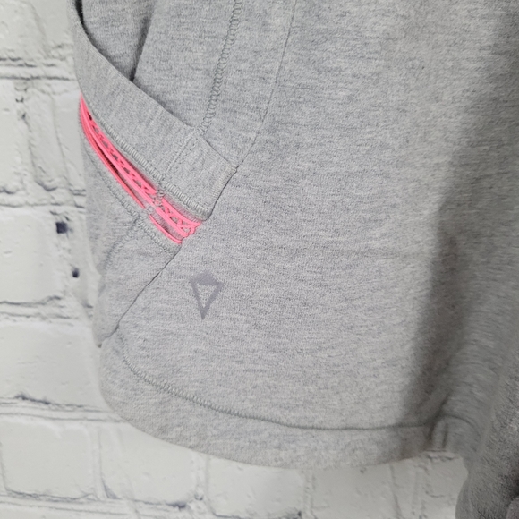 IVIVVA | Camp Hardly Wait shelf bra shorts romper playsuit - Picture 5 of 8